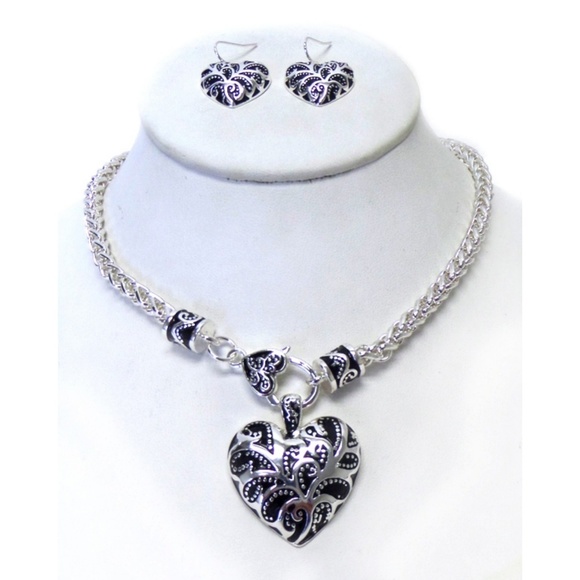 Textured Metal Puffy Charm Heart Necklace - Picture 2 of 2